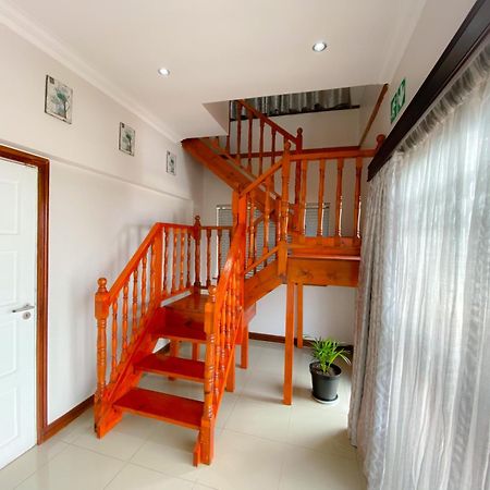 The Meritus Guest House Westville Ngoại thất bức ảnh