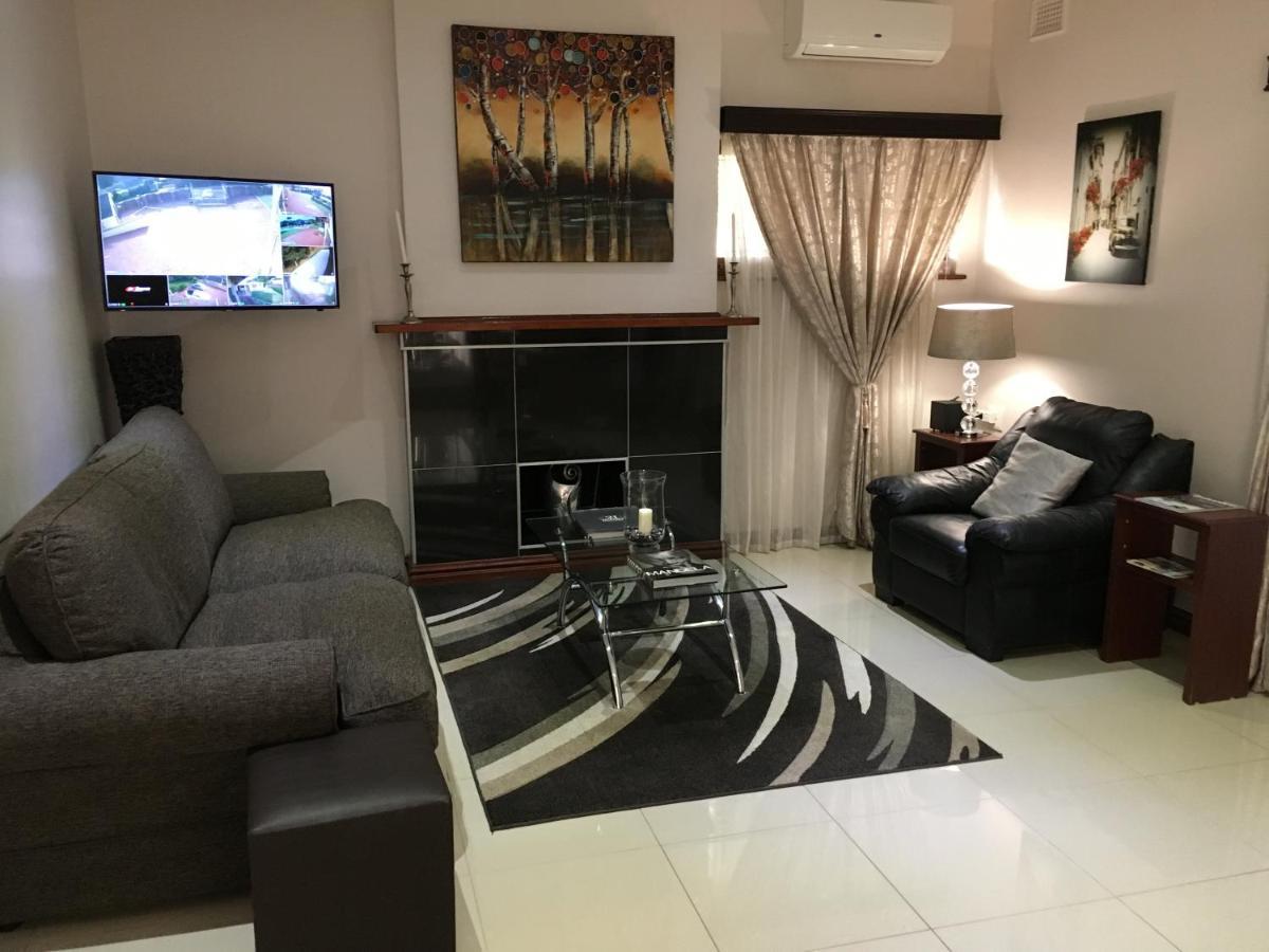 The Meritus Guest House Westville Ngoại thất bức ảnh