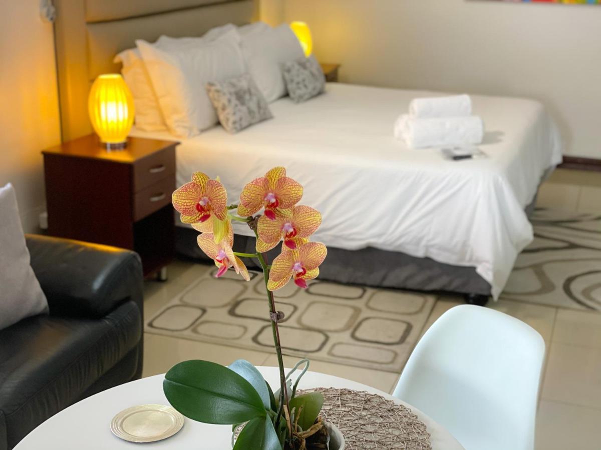 The Meritus Guest House Westville Ngoại thất bức ảnh