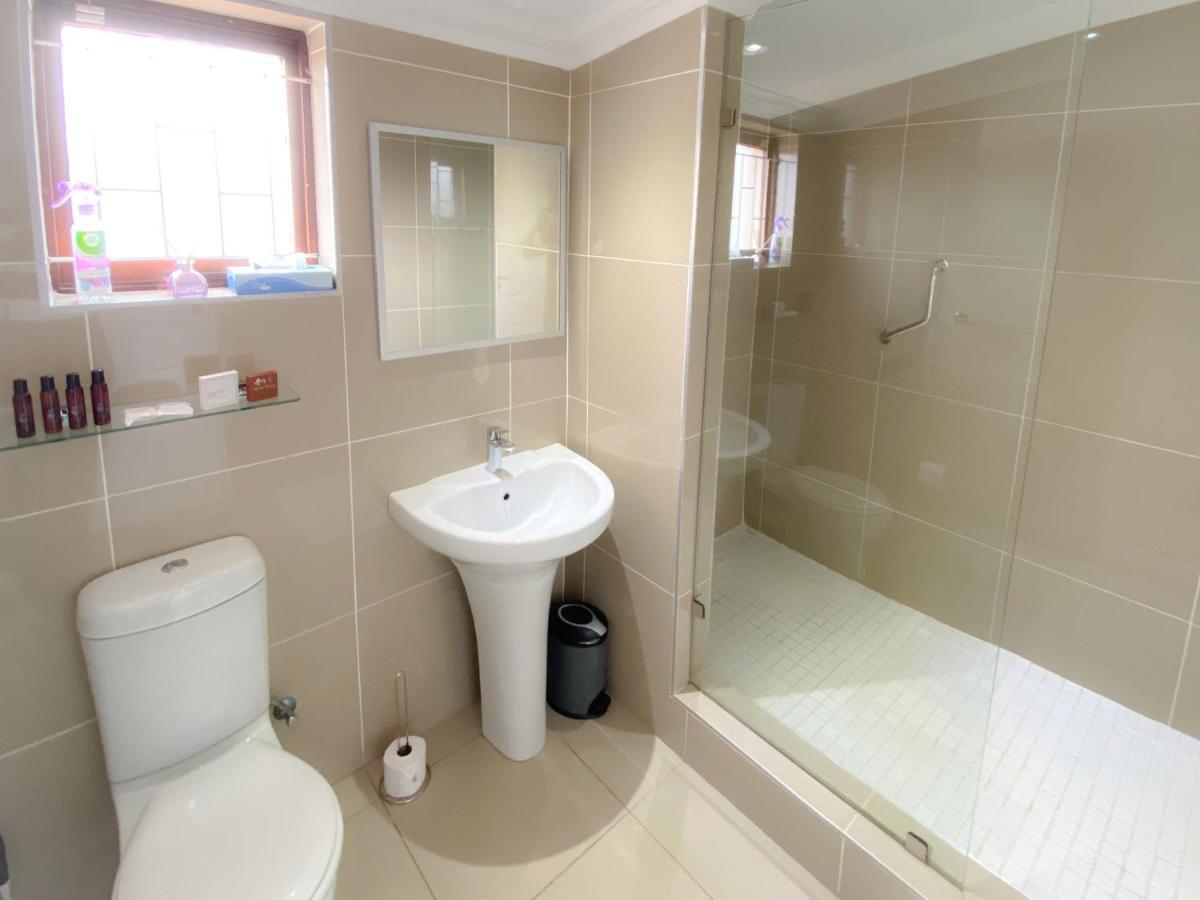 The Meritus Guest House Westville Ngoại thất bức ảnh