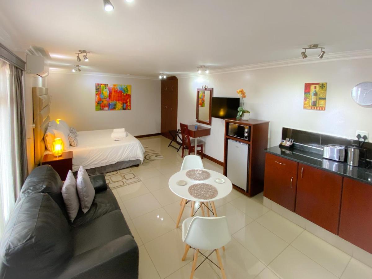 The Meritus Guest House Westville Ngoại thất bức ảnh